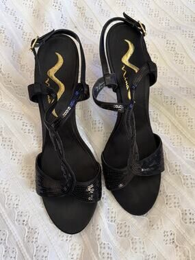 Nina Black Sequin T-Strap Evening Sandals Ankle Strap Heels Size 8M